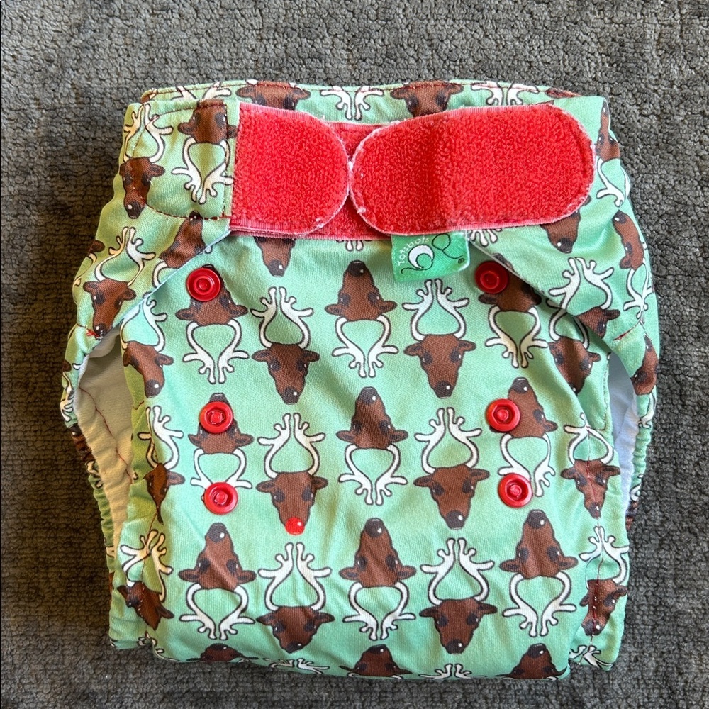 TotsBots one size Cloth Diaper⭐️